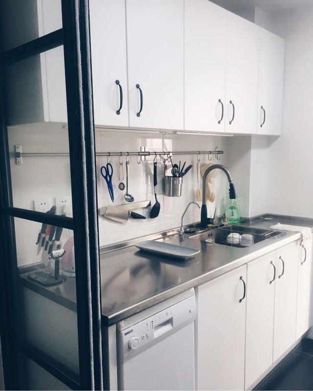 廚房不銹鋼臺面用了8年,告訴你究竟好不好,很多人都想錯了